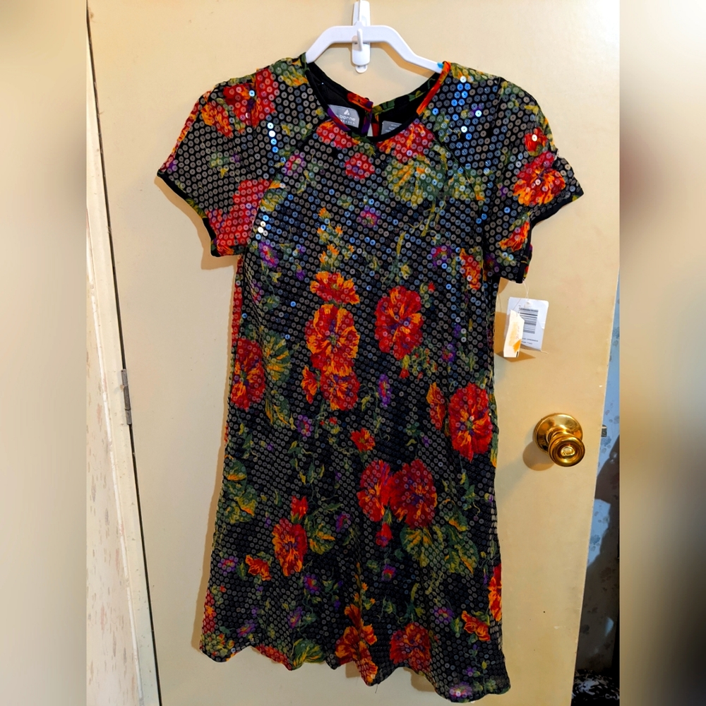 Liz Claiborne sequin sheath knee length dress size 8P NWT
